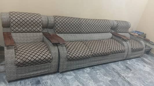 5 Seatr sofa for sale. net typ condition