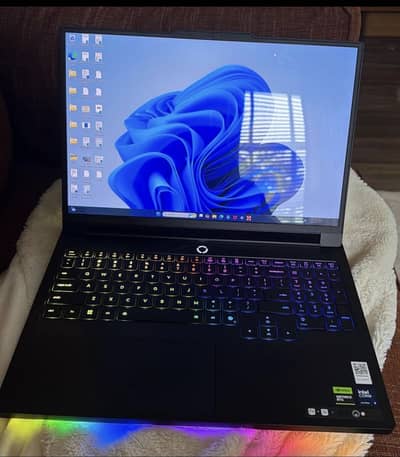 Lenovo Legion Pro 7 16IAX10H - RTX 5090 Gaming Laptop