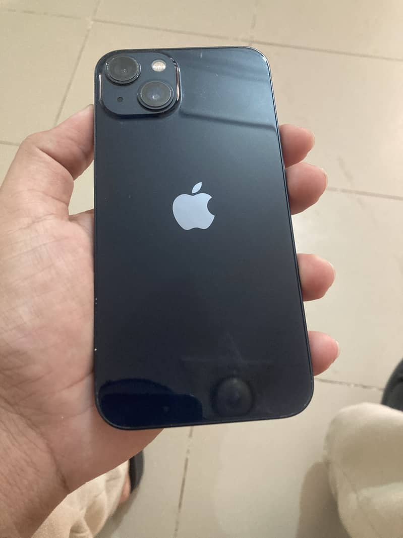 Apple iPhone 13 0