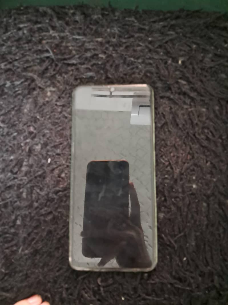 Realme C63 1