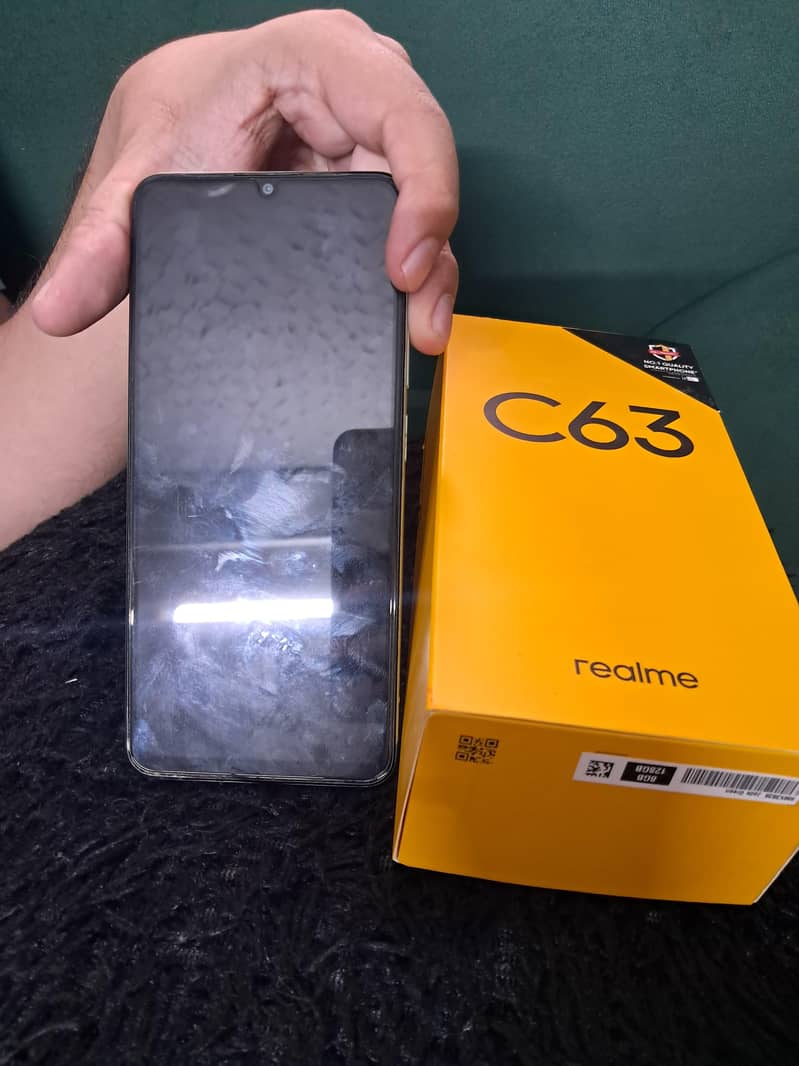 Realme C63 5