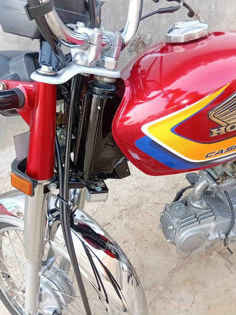 Honda cd70 4