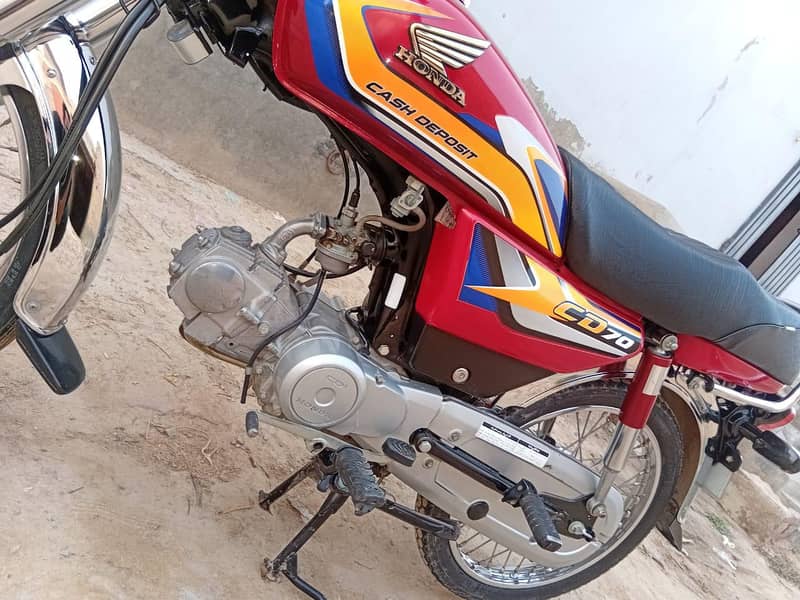 Honda cd70 9