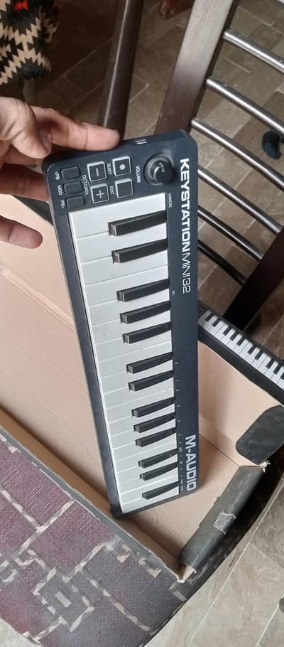 M-Audio Keystation Mini 32 MIDI Keyboard for Sale