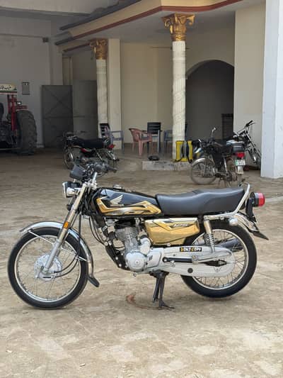 CG 125 Gold Edition