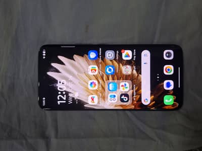 Tecno Spark 40 pro plus