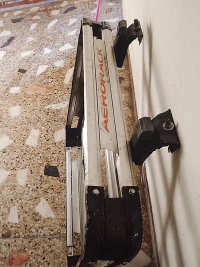 Aerorack Light Aluminum Car Roof Rack / Luggage Carrier