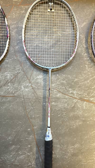 32 lbs racket