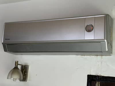 Gree 1.5 ton excellent condition
