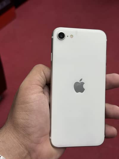 Apple iPhone SE