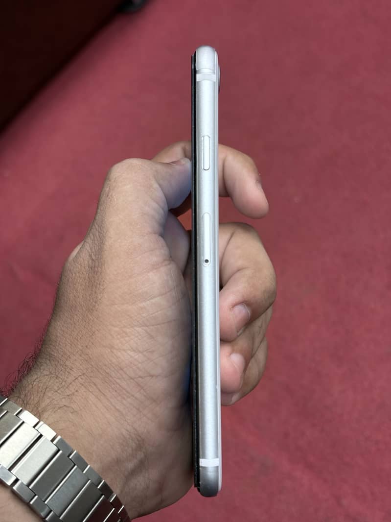 Apple iPhone SE 2