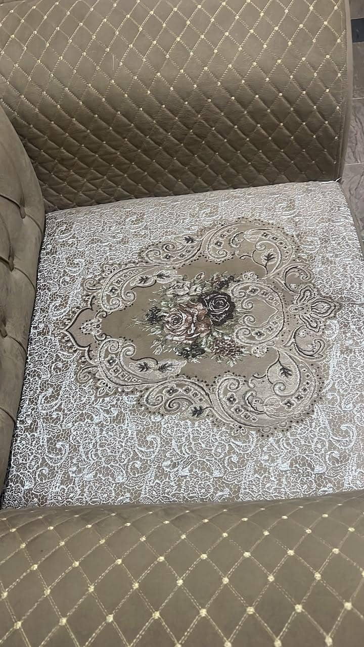 5 seet sofa set 7