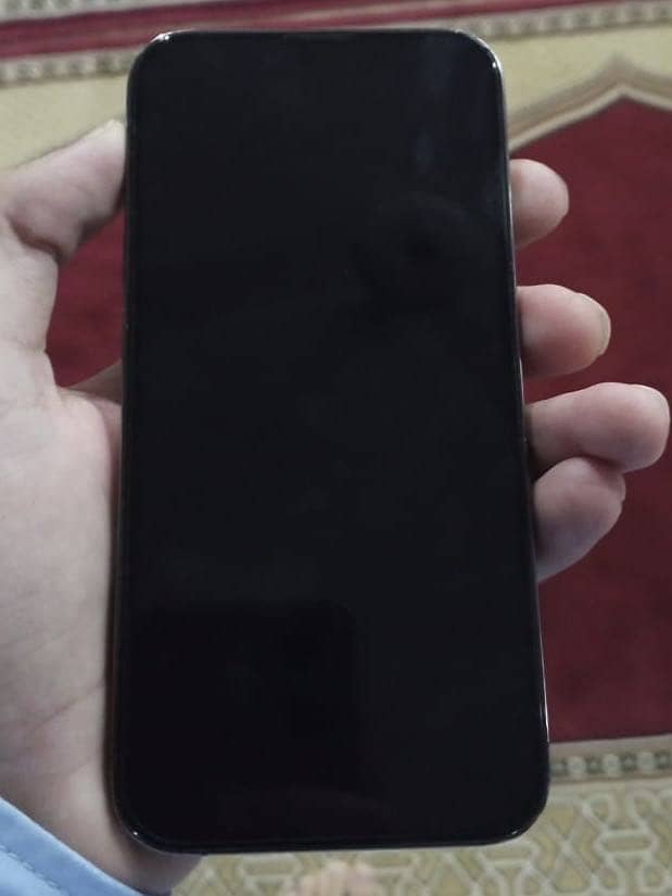 Apple iPhone 13 Pro 1