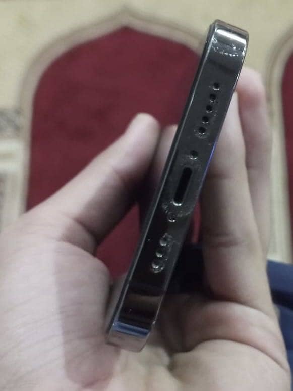Apple iPhone 13 Pro 5