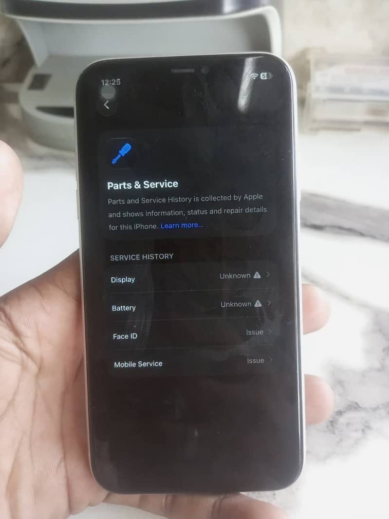 Apple iPhone 11 0