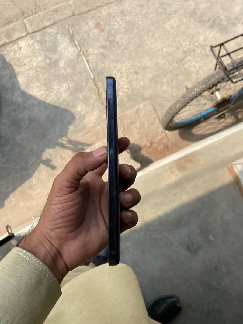 Infinix Note 30 5