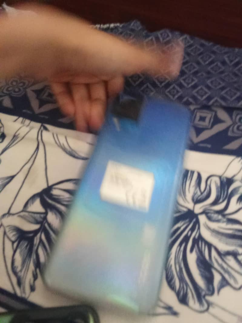 OPPO A54 1