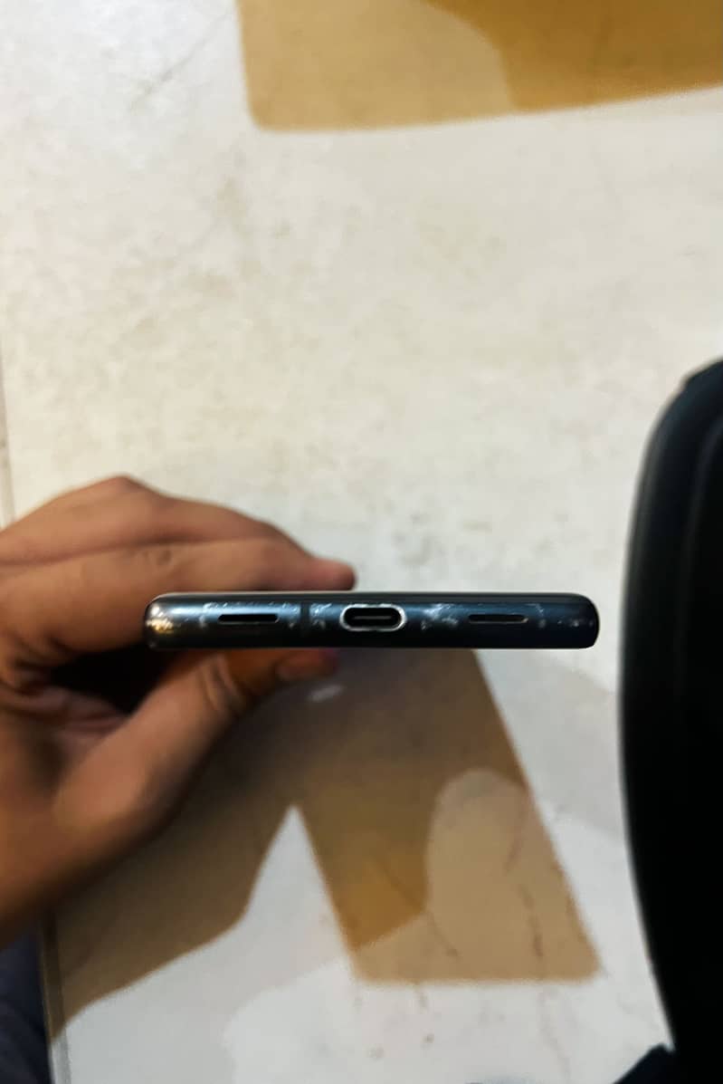 Google Pixel 7a 8/128 3