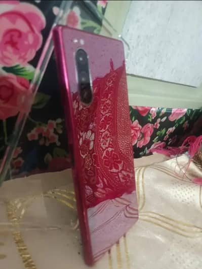 Sony Xperia 5-sale krna par exchange ho skta jo market me acha rate de