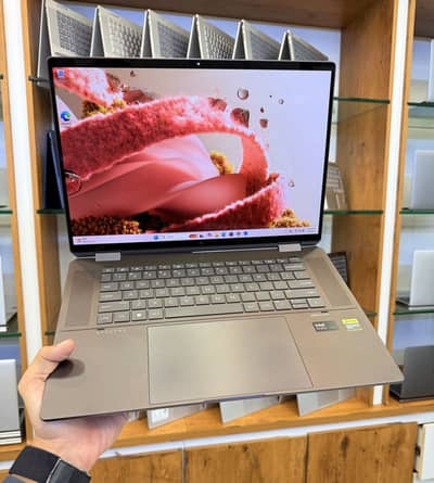 || Hp Spectre16 x360|| Ultra7 ( H ||32Gb DDR5 | 1Tb NvMe|4050 RTX 6Gb