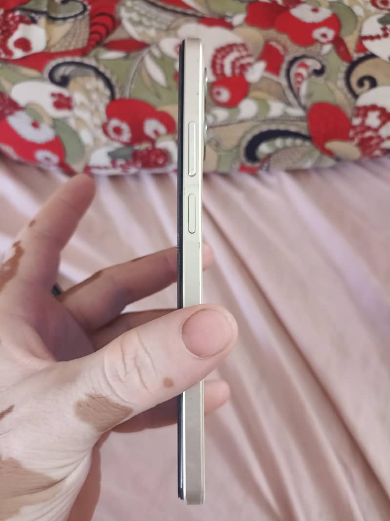 Realme C53 5