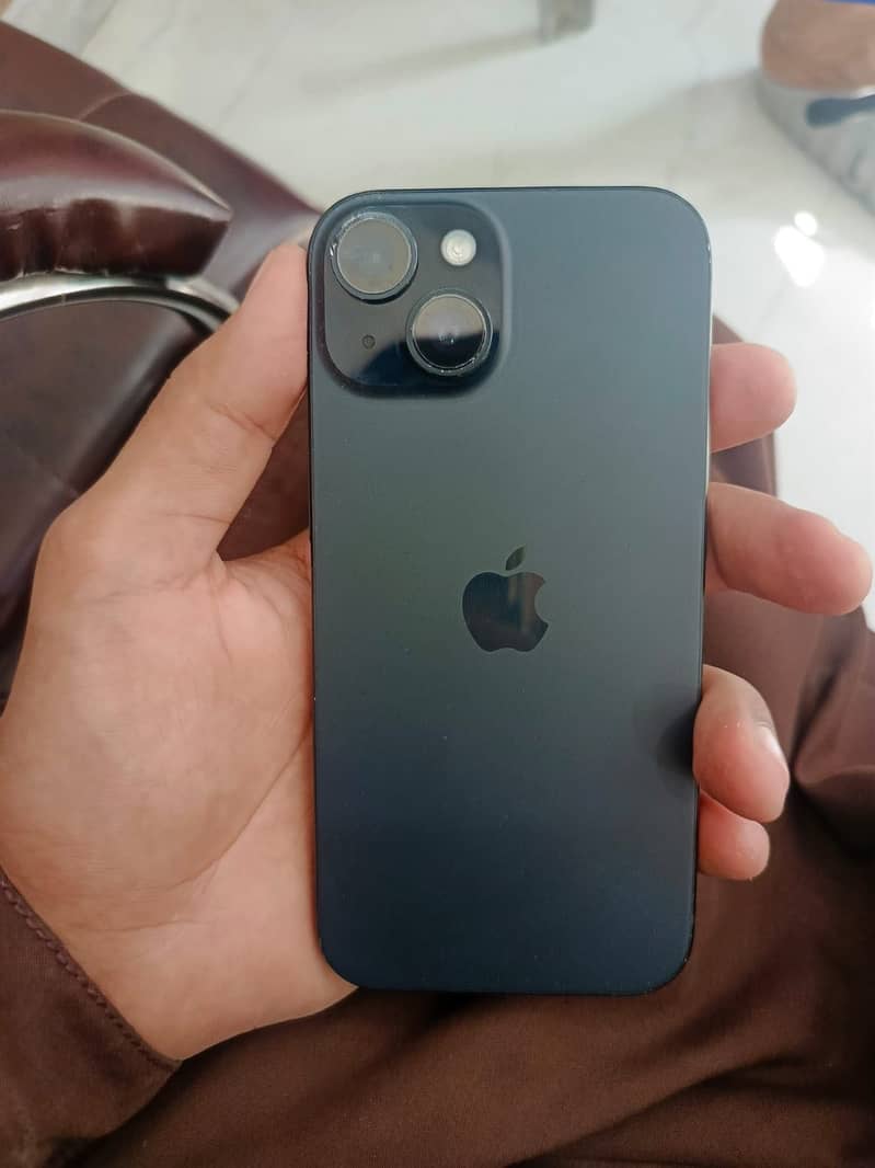 Apple iPhone 15 3