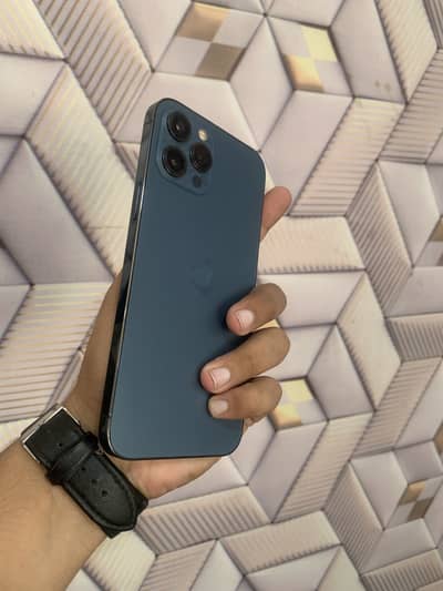12 pro max factory unlock