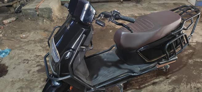 corwen ki bike hai bilkul new hai 03130278350