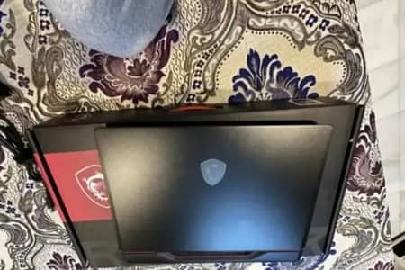 MSI raider Ge68 hx core i9 14th Gen rtx 4070 32gb ddr5 1tb SSD