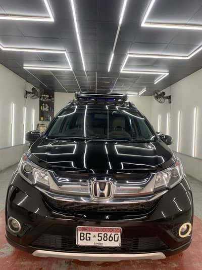 Honda BRV-S Model 2017 Minor Tuching But Mint Condition