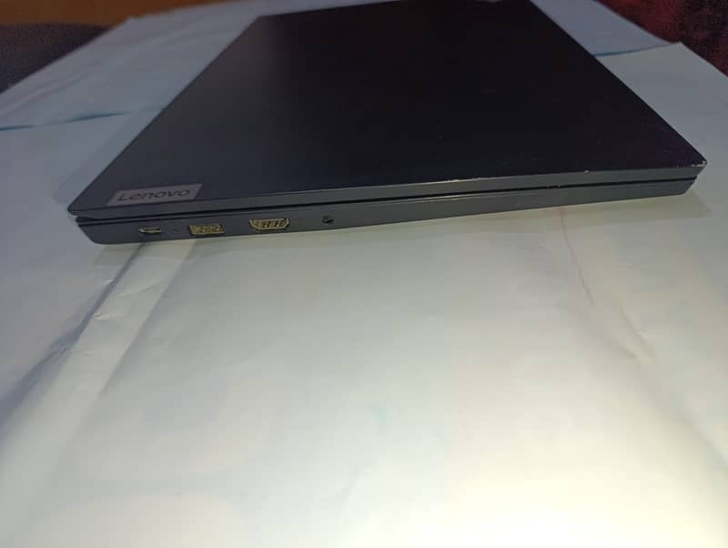 Lenovo E15 5