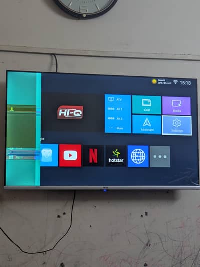 HI-Q Smart LED TV