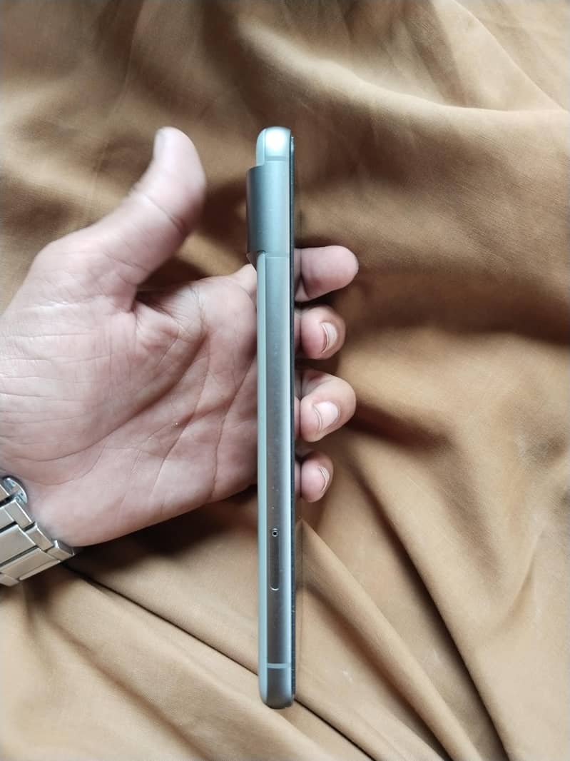 Google Pixel 8 1