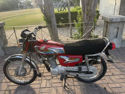 Honda CG 125 2023 model