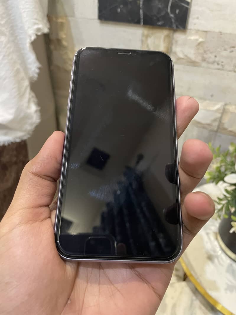 Apple iPhone 11 6