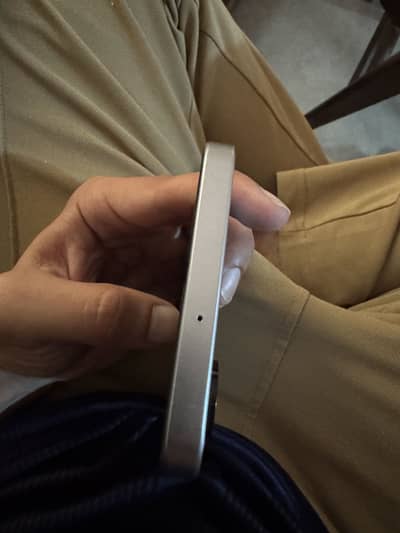 Samsung Mobile A17