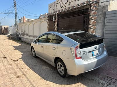Toyota Prius 2016