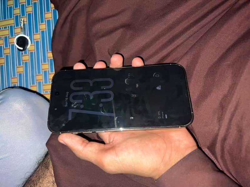 Apple iPhone 14 Pro Max 3