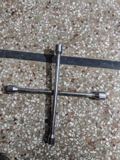cross wrench 4 way wheel spanner