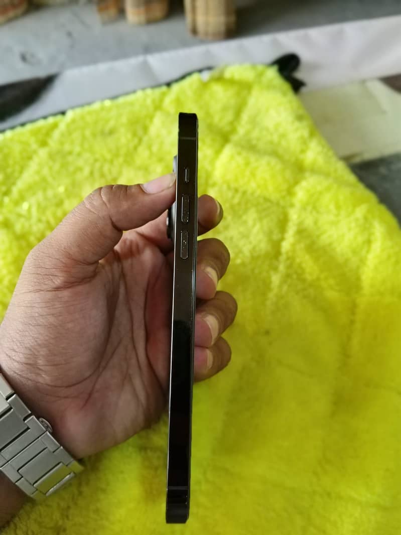 iphone 14 pro max 0