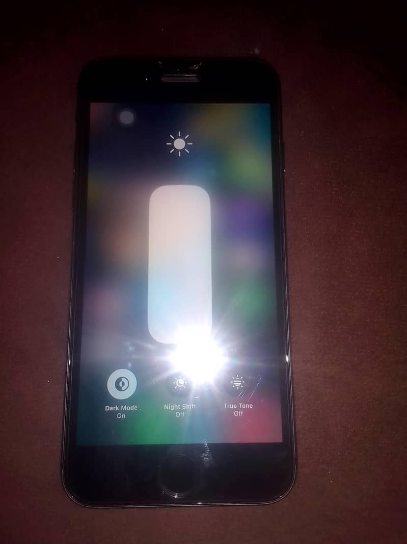 Apple iPhone 8 1