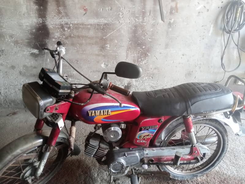 Yamaha 1