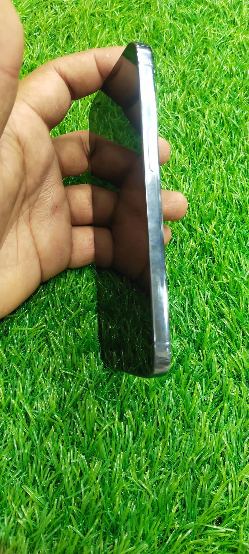 Apple iPhone 13 Pro 2