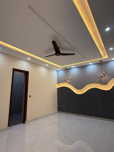 10 Marla Fully House | Prime Location | Bahria Town Lahore