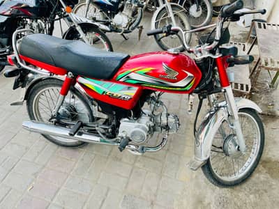 Honda cd70 2022 model urgent sale 03042374404