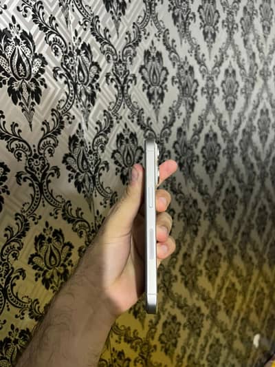 Apple iPhone 15 Pro