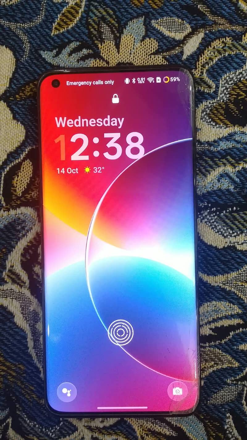 One Plus 10 Pro 4
