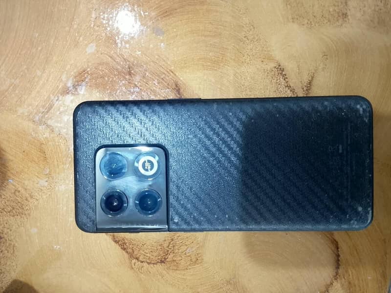 One Plus 10 Pro 5