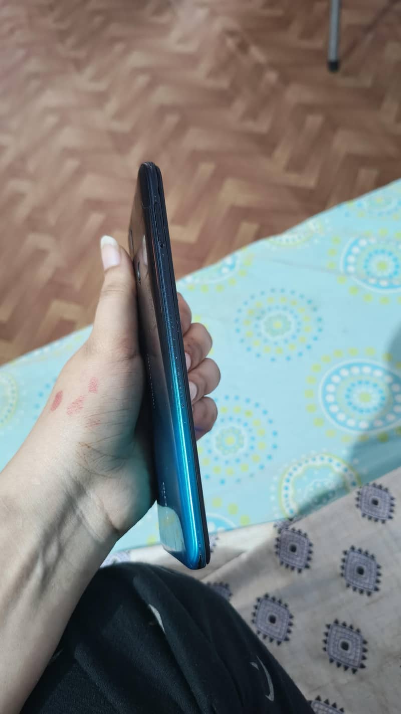 Tecno spark 5 pro 2