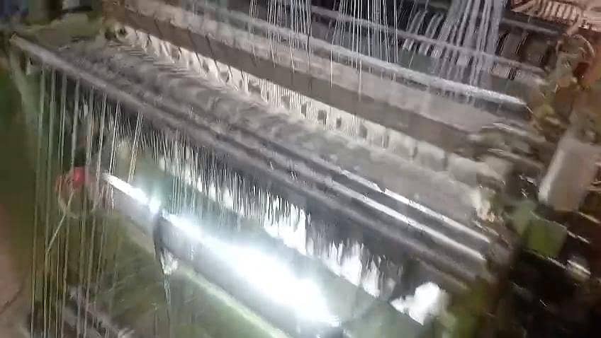 لاسٹک کی کروچر مشین فار سیل جس بھائی کو چاہیے وہ رابطہ کریں 3